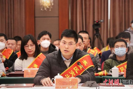 企业代表发言。林榕生 摄